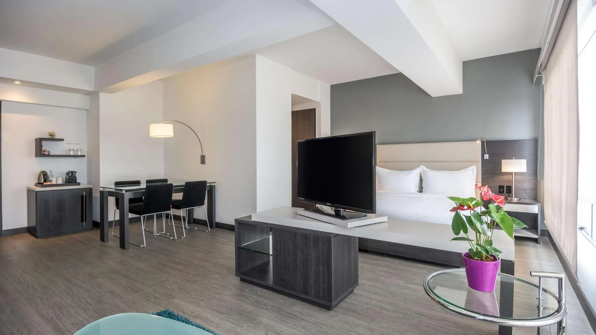 Hotel Nh Bogota Urban 26 Royal 4*,  Colombia
