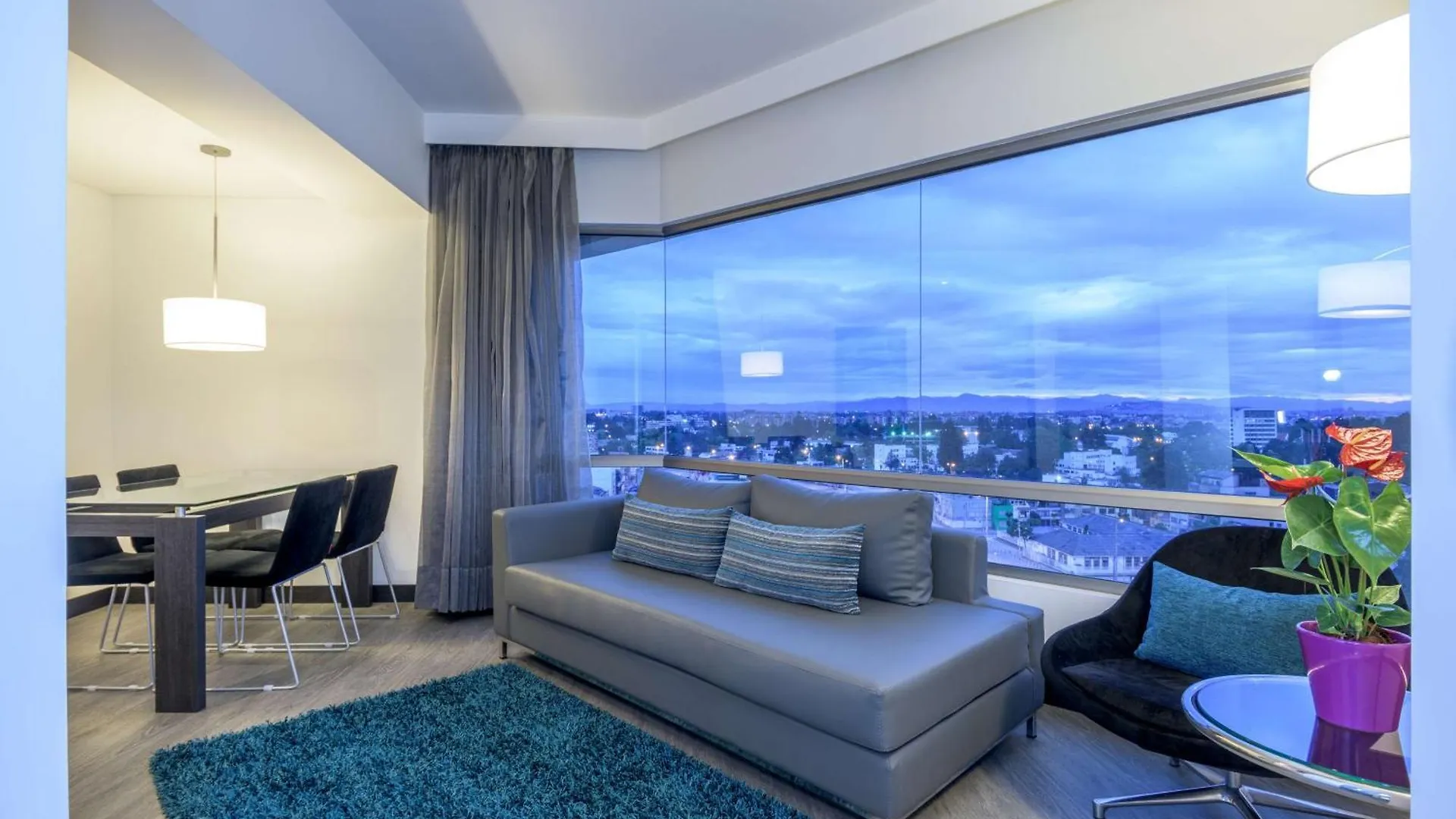 Hotel Nh Bogota Urban 26 Royal
