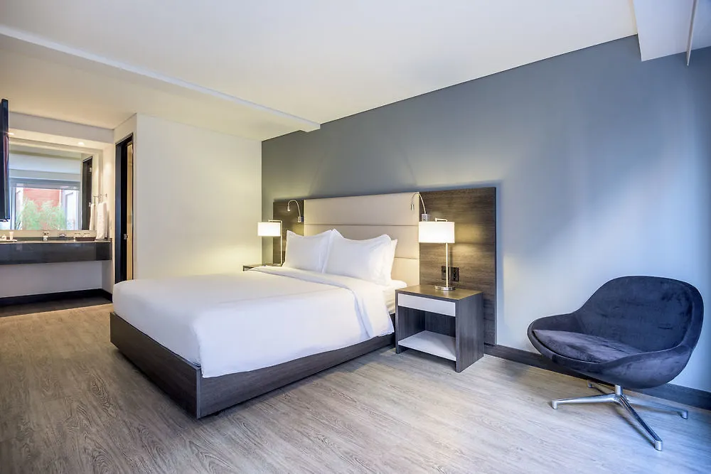 Hotel Nh Bogota Urban 26 Royal